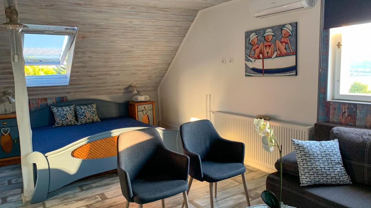 T.H.Ny Village Inn Cottage Tihany Extérieur photo